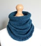 Turquoise Merino Wool Cowl, Scarf, Infinity Scarf, Neck Warmer
