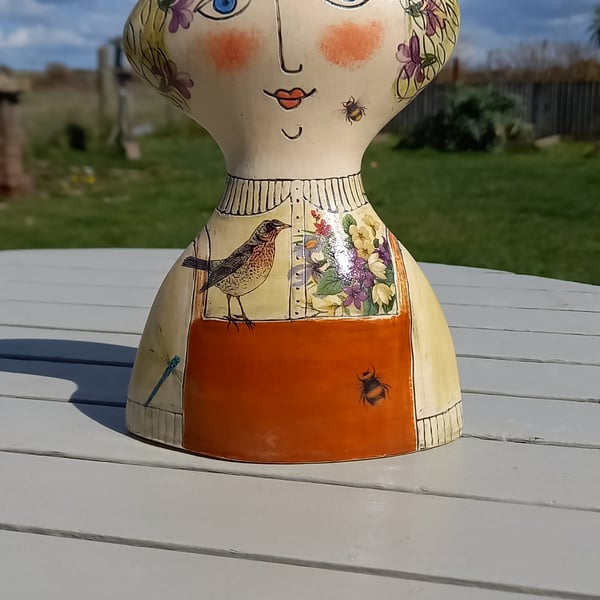 Figurative ceramic vase 