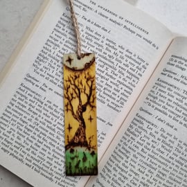 Lonely tree in the sunset with stars artwork pyrography book mark hand painted