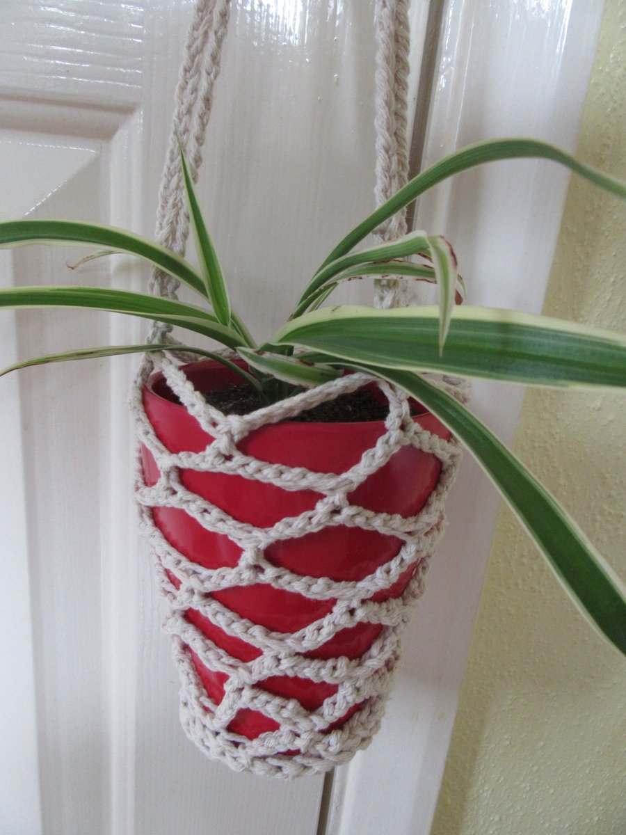 Plant pot hanger - custom made