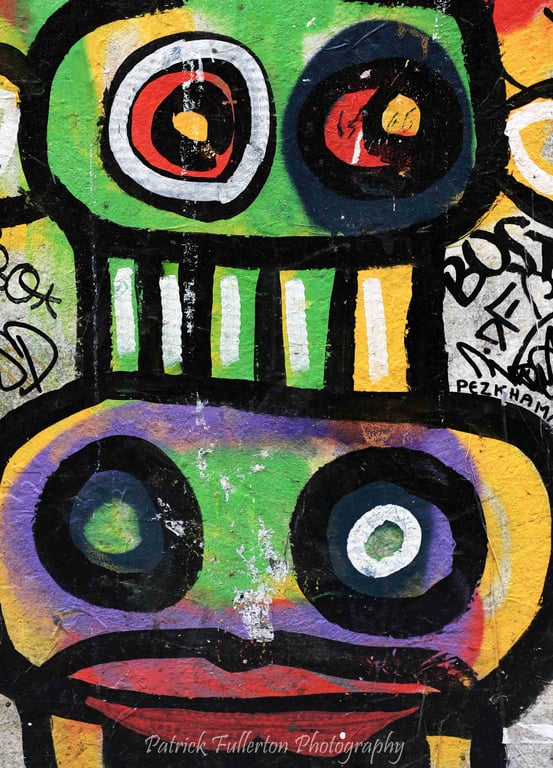 Urban Graffiti Barcelona, 5" x 7" image mounted in a 9" x 7" mount.