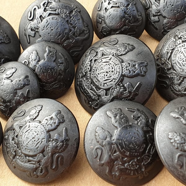 15mm Italian Black metal crest Button in 3 sizes Available in 15mm 21mm & 23mm