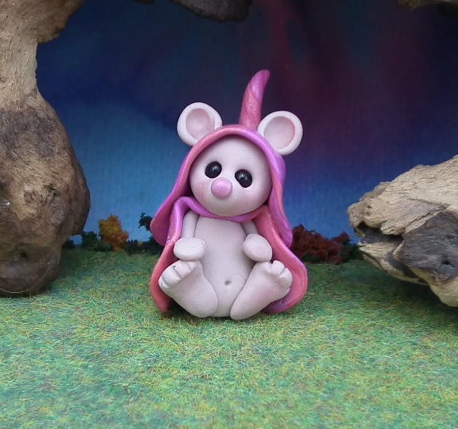 Downland Mouse 'Florris' OOAK Sculpt by Ann Galvin Gnome Village