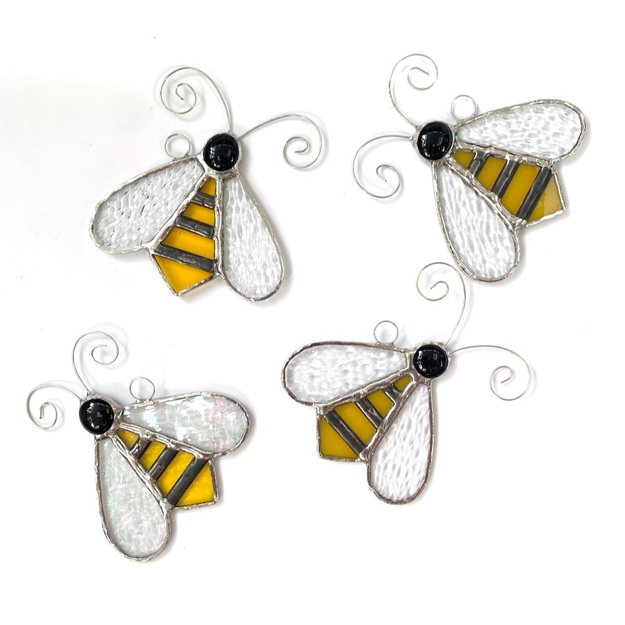 Stained Glass Buzzy Bee Suncatcher  - Handmade Hanging Decoration 