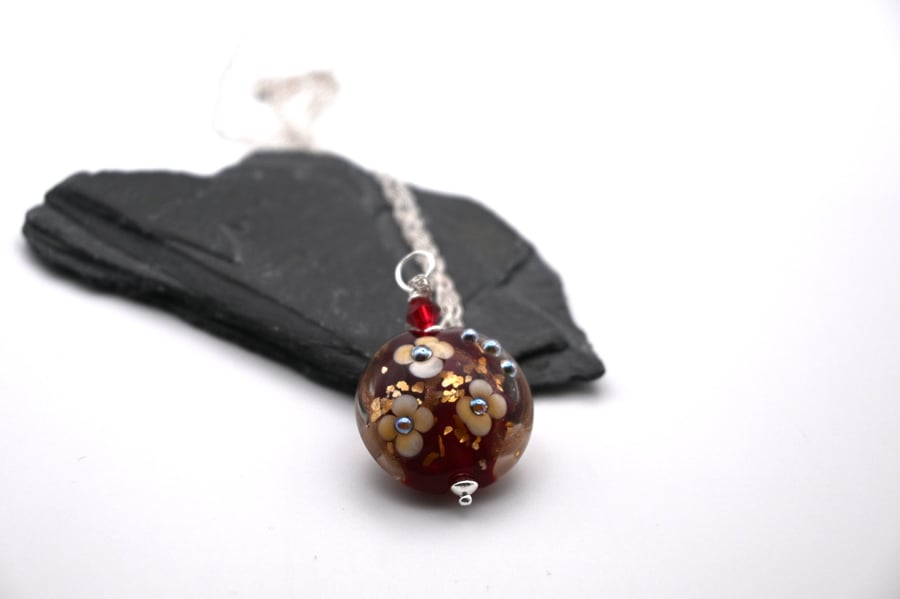 red flower lampwork glass pendant necklace