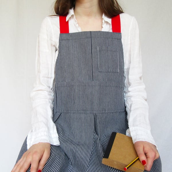 Crossback Potters Apron, Hickory Stripe Denim, adjustable, split leg. No7:2