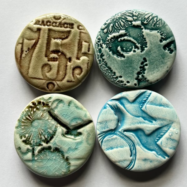 Set of 4 ceramic fridge magnets, keepsakes