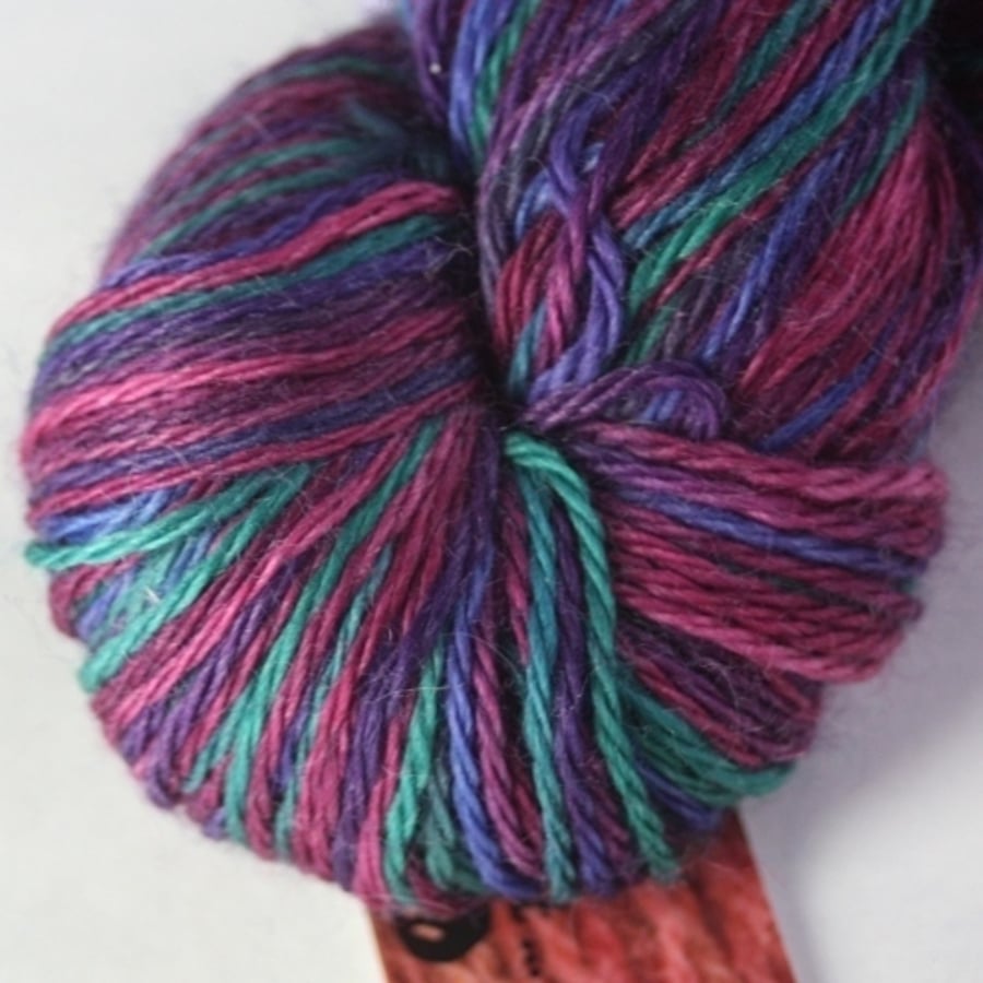 Birdhouse - Superwash merino/nylon sock yarn