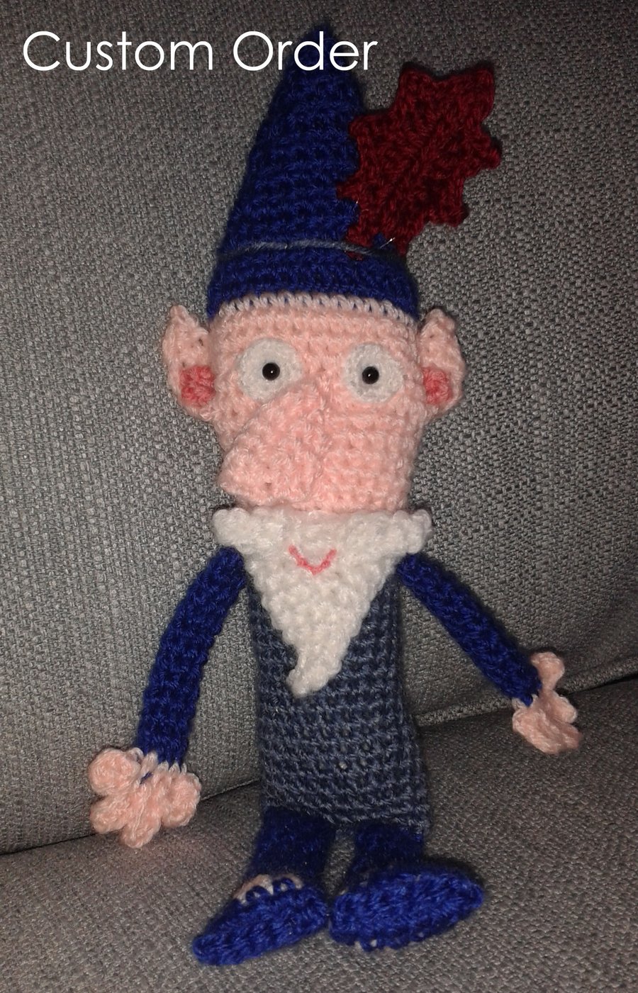 Wise old online elf toy