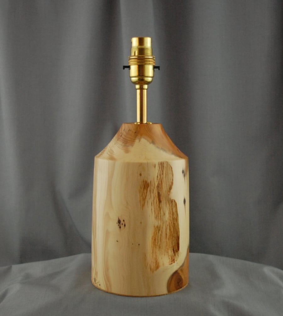 Lamp Simplicity in English Yew