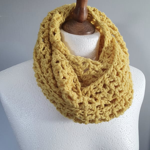  Infinity Scarf, Gift for Her, 100% Wool Scarf Seconds Sunday