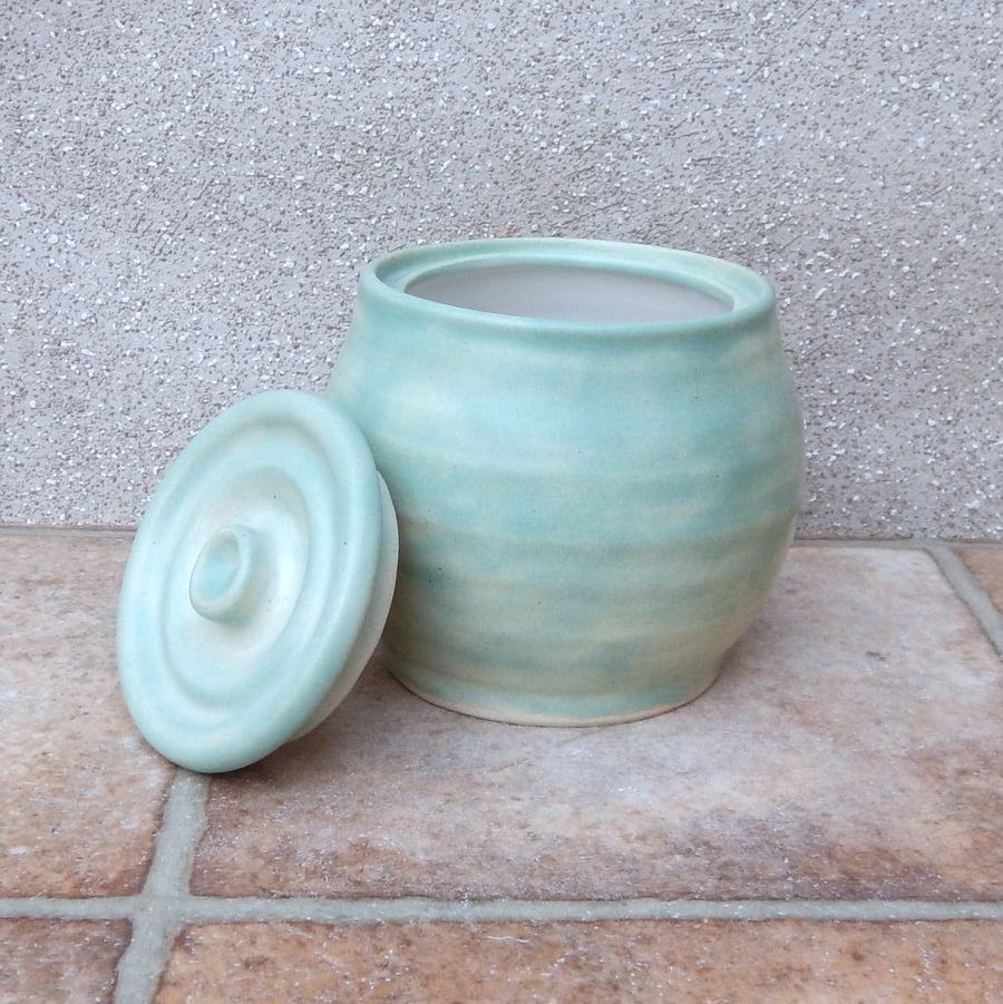 Honey or jam pot hand thrown jar in stoneware pottery