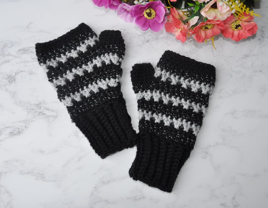 Hand Crochet Fingerless Gloves Mittens Mitts Black Grey Silver Free Post