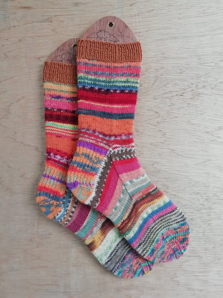Socks, hand knitted, MULTICOLOURED, Medium, size 5-6