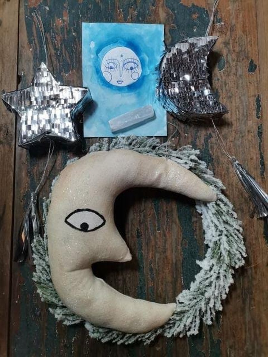 Moon wreath, glittering moon, Christmas decor, snow wreath, gift set