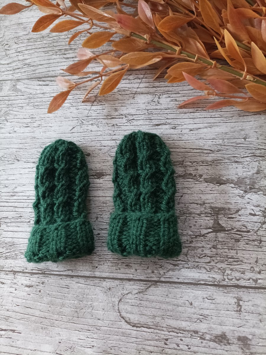 Newborn Baby Bottle Green Mittens