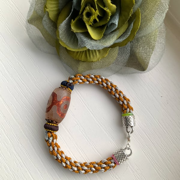 Handmade Chunky Men's Bracelet (wrist size 19cm) Natural Tibet Agate