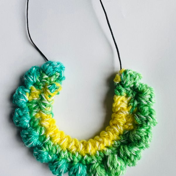 Handmade crochet pom pom bib necklace