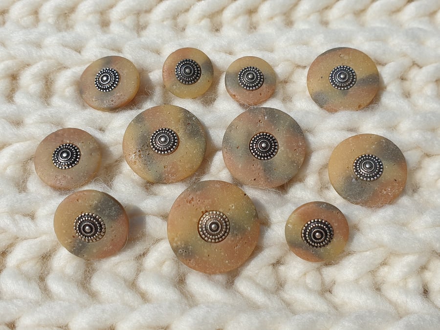 15mm,18mm, 21mm & 23mm Suit Jacket buttons (Matching)