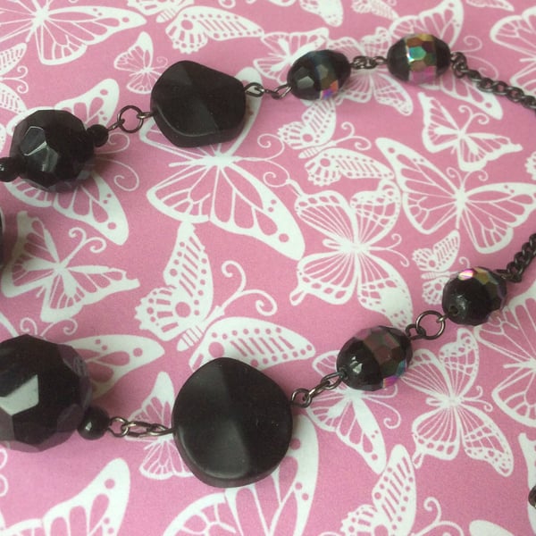 Black Chunky Bead and Chain Necklace
