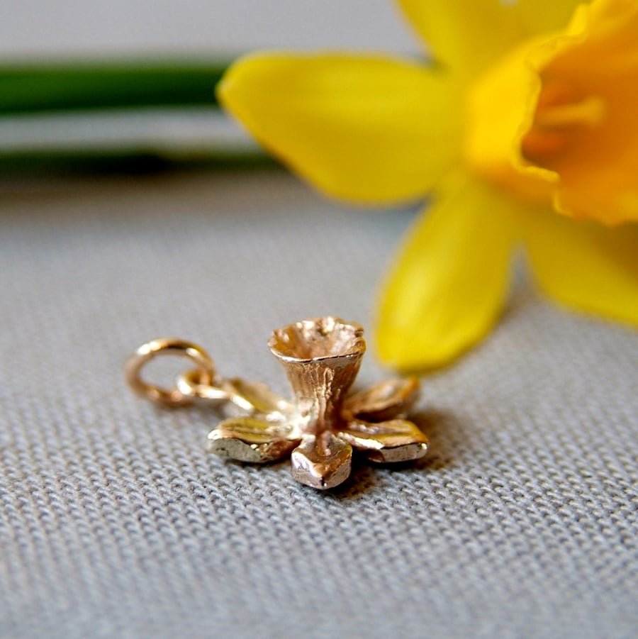 Gold Daffodil Flower Charm for Bracelet or Necklace - Spring Gift - Welsh Flower