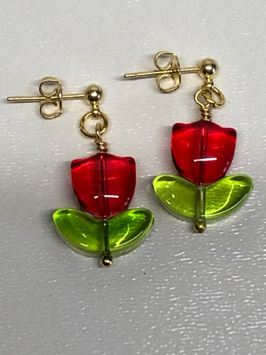Red and Green Coloured Glass Tulip Stud Earrings 