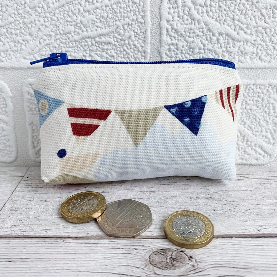 Small Purse, Coin Purse with Seaside Bunting