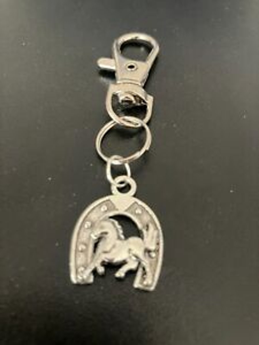 horseshoe horse keyring bag charm zip puller swivel clip on key chain lanyard