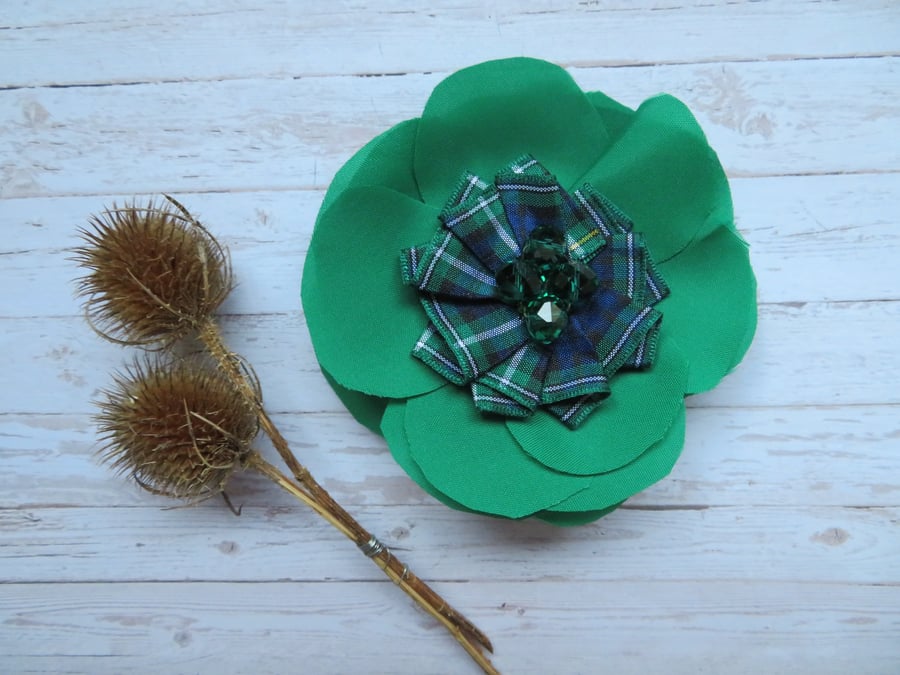 Emerald Green Satin Flower Campbell Tartan Plaid Brooch Corsage Wedding Gift 