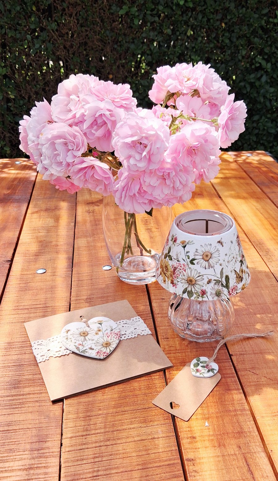 Tea light lantern with matching Floral Gift Card & Gift Tag