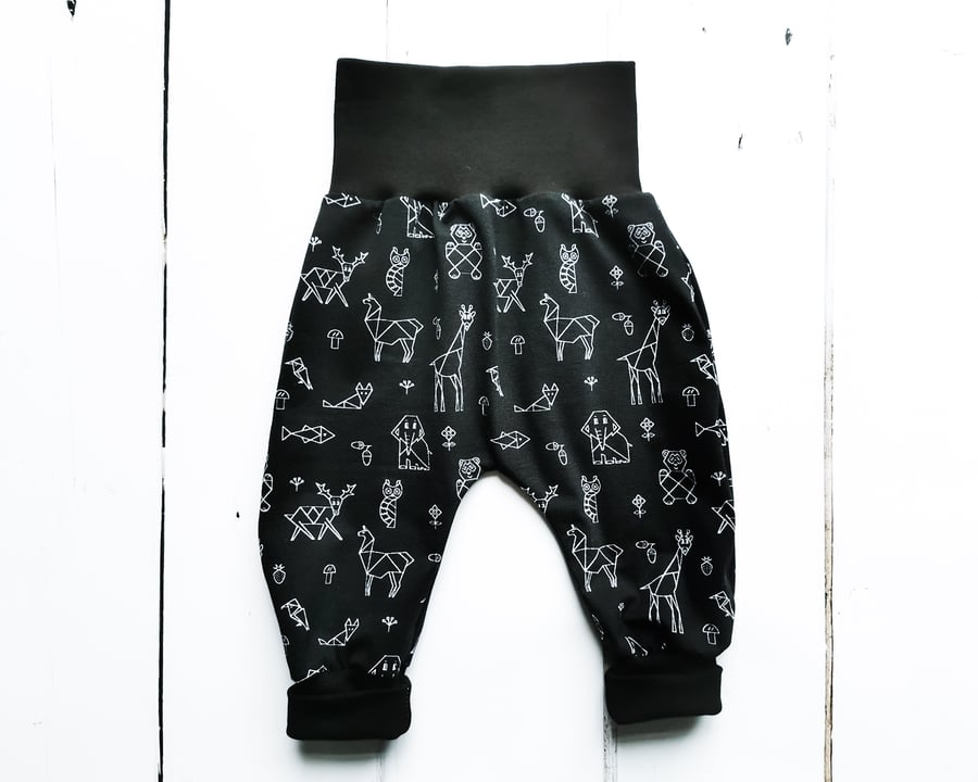 harem pants, baby clothes, baby gift, dinosaur gift