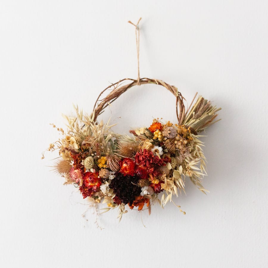 Rustic Autumn Dried Flower Wreath Decoration