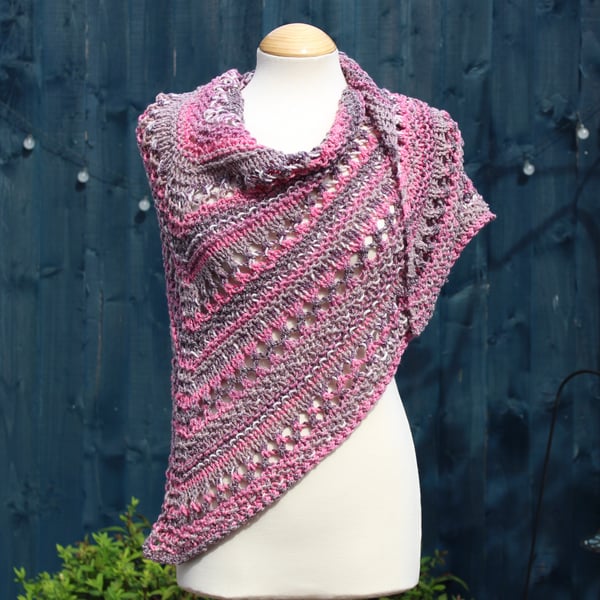 Hand knitted triangular shawl in burgundy, pink, grey and white  - design B528