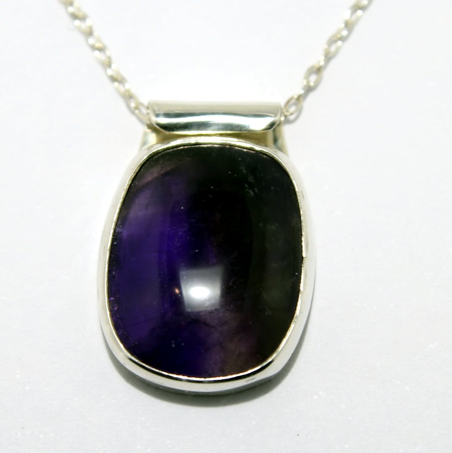 Classic Silver and Amethyst Pendant