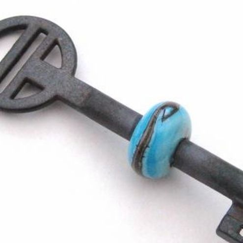 Beaded Key - Turquoise