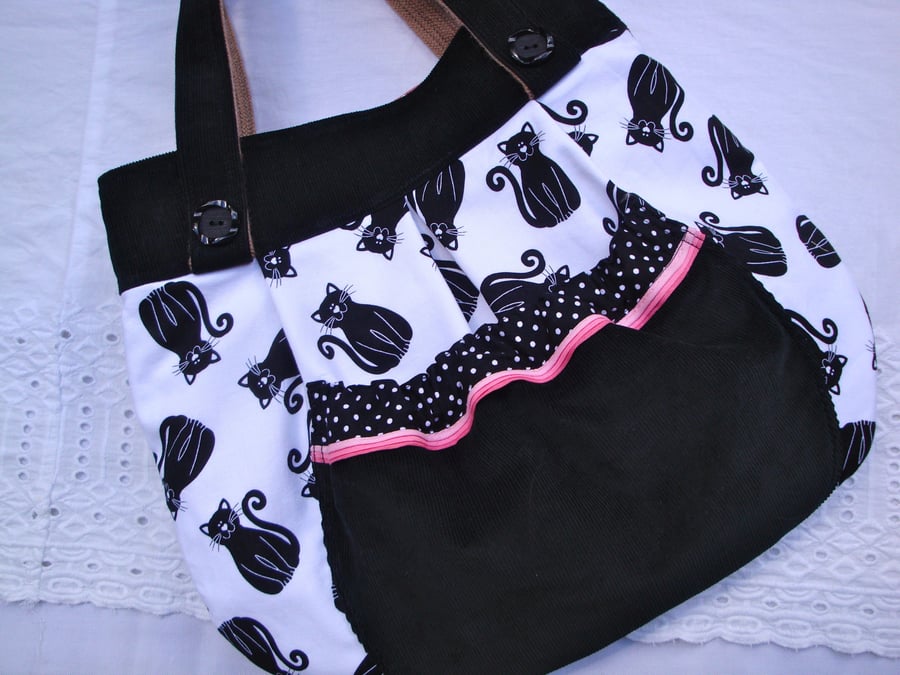 Cotton Handbag - black cats - patch pocket - slip pocket - teens - girls.