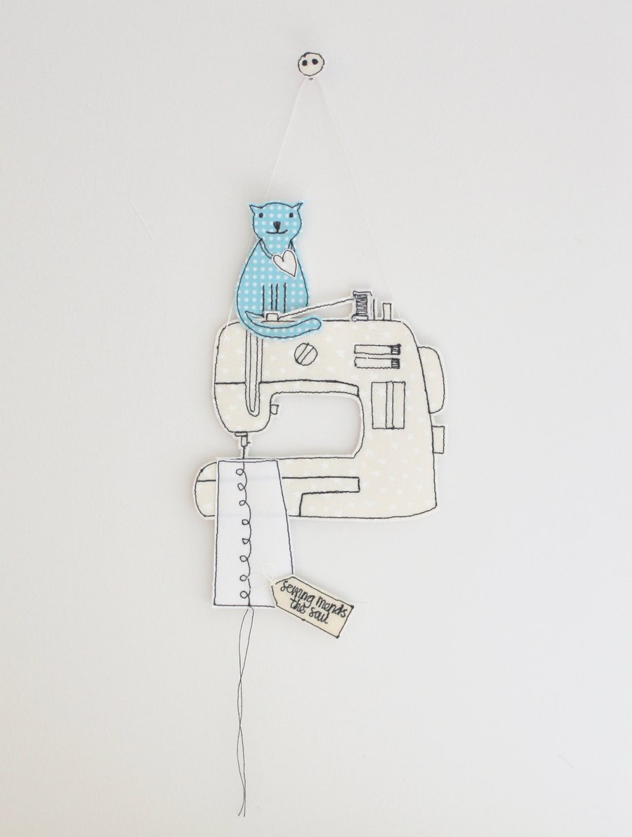 'Sewing Mends the Soul' Sewing Machine' - Hanging Decoration