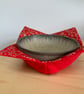  Gold Leaves Fabric Quilted Reversible Bowl Cosy - Image 4