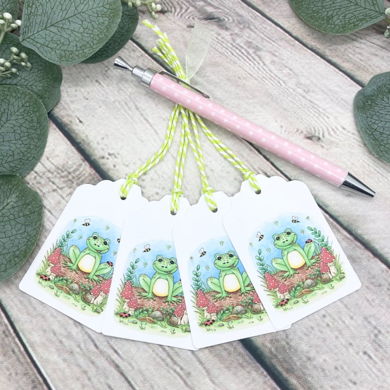 Frog on a log Gift Tags - set of 4 tags - Cute Frog