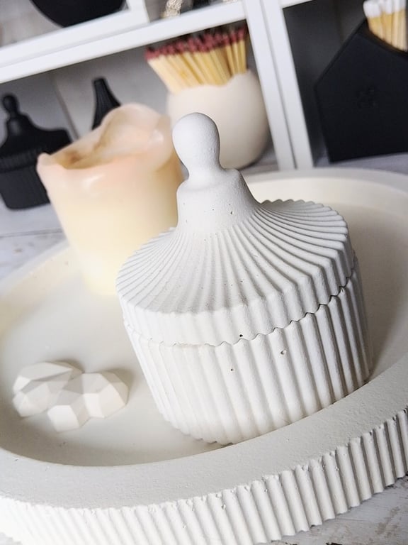 The White Vestal — Lidded Match Jar