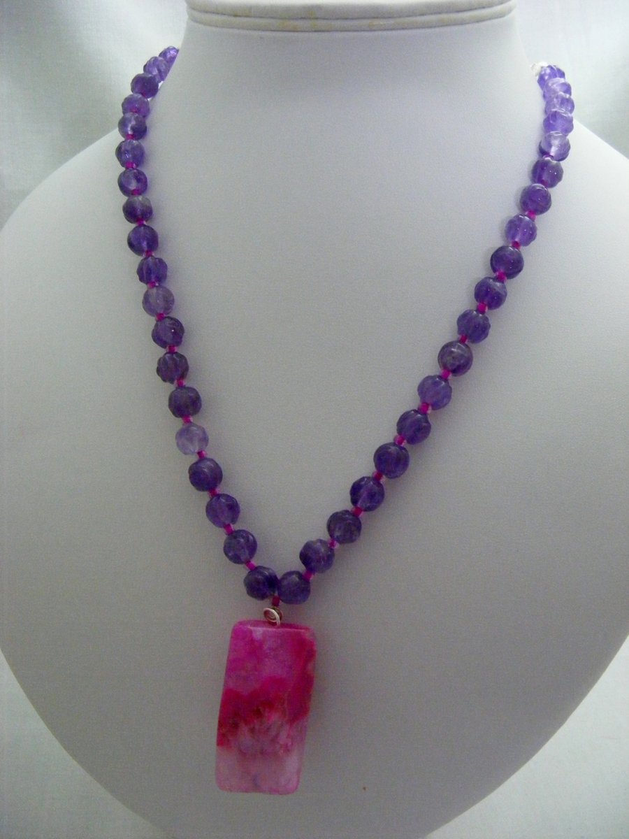 Pink Agate and Amethyst Roses Gemstone Necklace