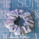 Scrunchie hair band Daisy print in medium sized