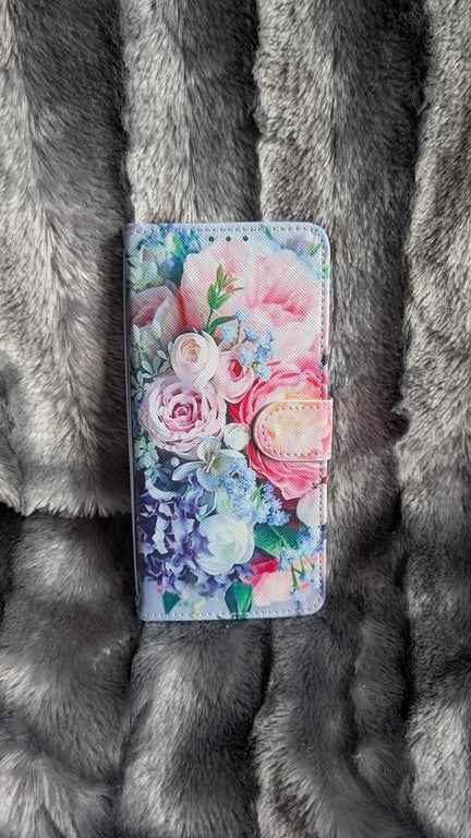 Notebook with a difference - repurposed Phone Folio
