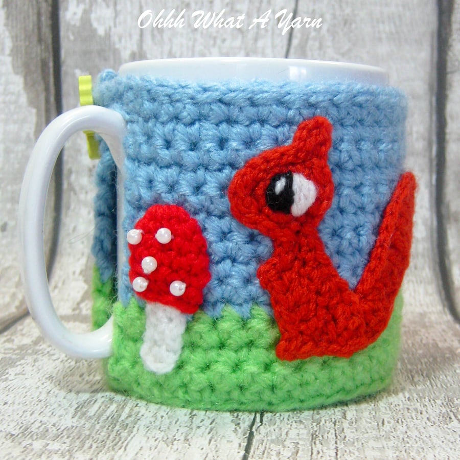 Crochet squirrel mug hug, mug cosy with beaded toadstool