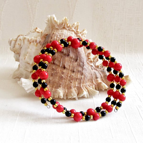 Scarlet, Black & Gold Beaded Bangle, Cuff, Memory Wire Bracelet