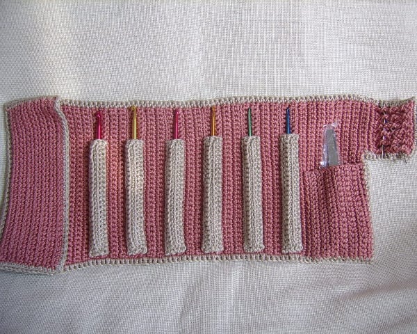 Roll up, travel crochet hook case