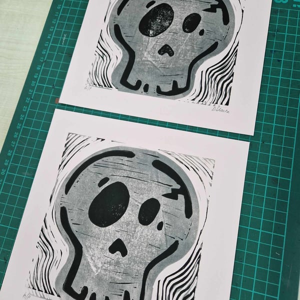 Lino printed 20x20cm two layer skull print