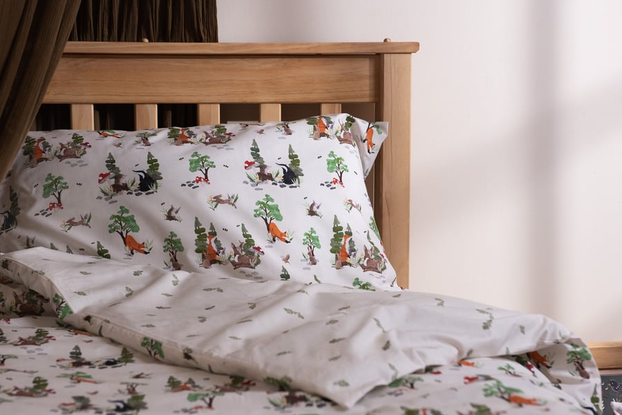 100% Cotton Percale Kid's Bedding Set - Woodland. High Thread Count