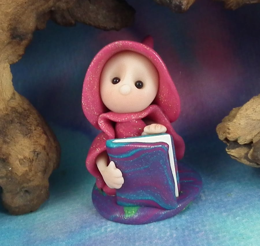 Tiny Library Gnome 'Franki' with book OOAK Sculpt by Ann Galvin
