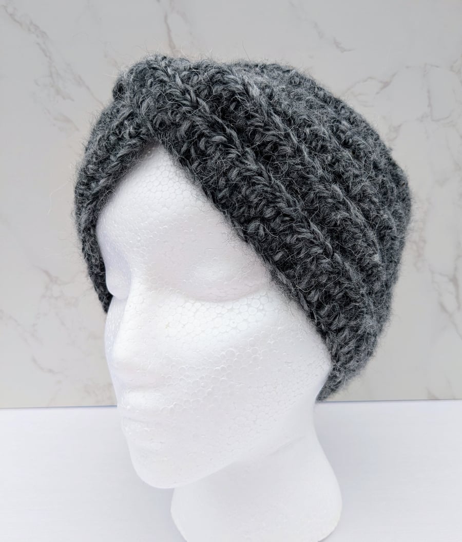 Crochet twisted earwarmer